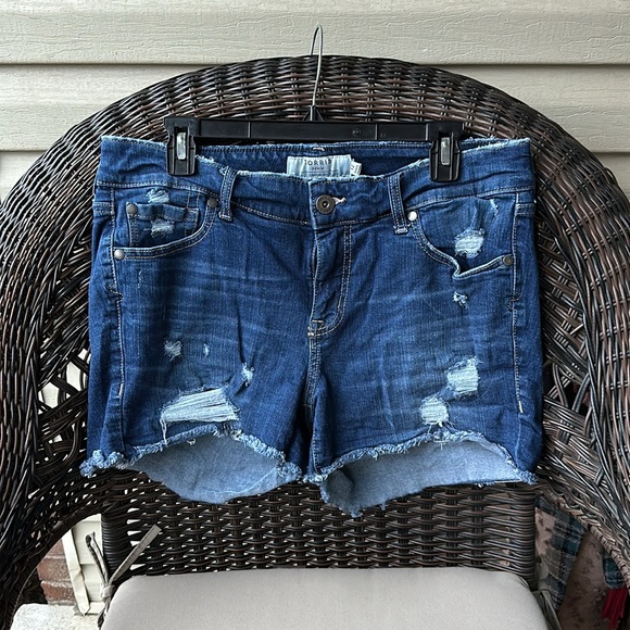 torrid Pants - Torrid 3.5 Inch Vintage Stretch Mid-Rise Short 12